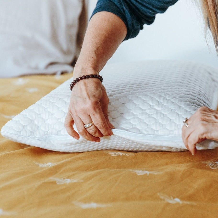 Bambi Cooltouch waterproof pillow protector 